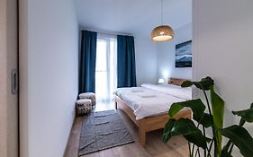 Mickiewiczova Apartment Free Parking By Veronika & Jano